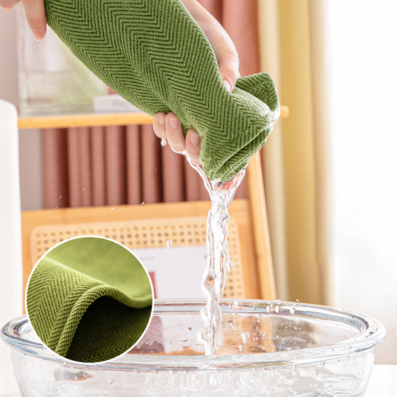 Unifarbener einfacher Sofabezug