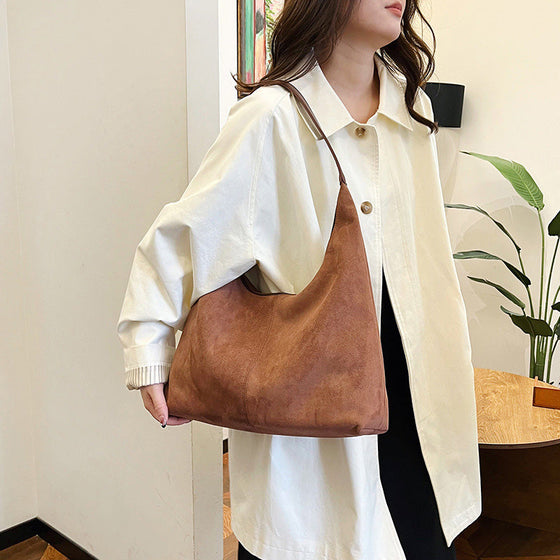 Pendlertasche aus Wildleder mit großem Fassungsvermögen