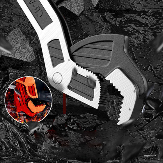 Multifunktionale Rohrzange in Industriequalität mit Selbstverriegelung