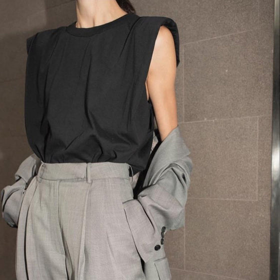 Sleeveless Crew Neck Solid Knit Top