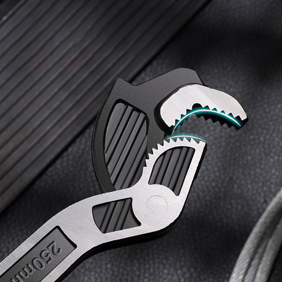 Multifunktionale Rohrzange in Industriequalität mit Selbstverriegelung