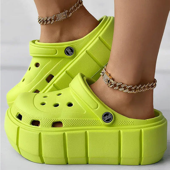 Aushöhlen Plateau Hausschuhe