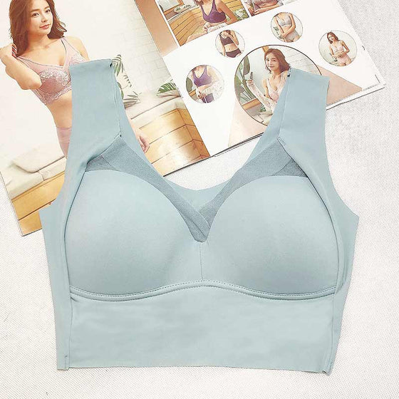 Atmungsaktiver BH mit breiten Trägern in Übergröße