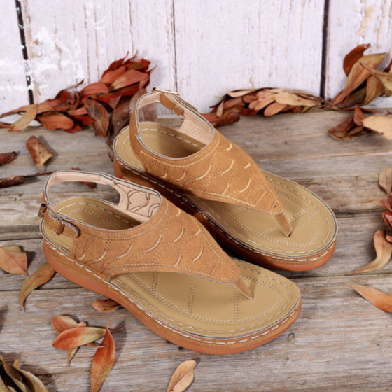 Einfarbige Sommer-Sandalen Mit Schnalle