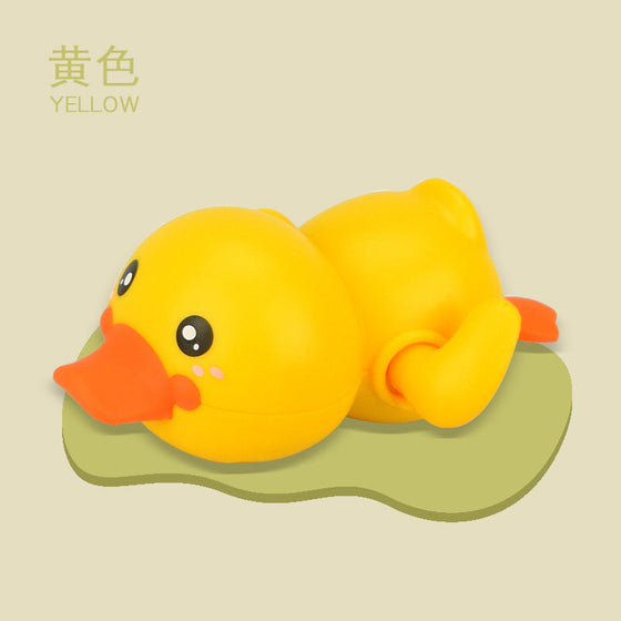 Schwimmender Pinguin